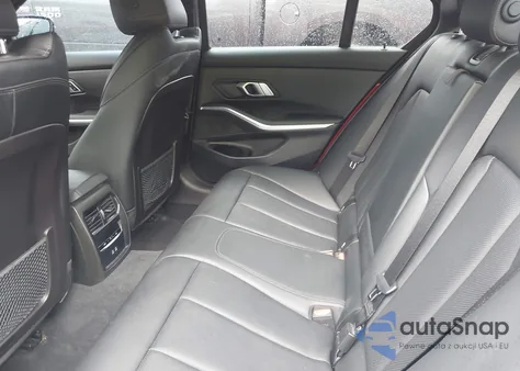 2023 BMW 330I xDrive z USA, uszkodzony, nr VIN 3MW89FF0XP8D03058